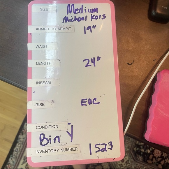 Michael Michael Kors Black Cotton Blend V-Neck Sweater Size Medium - Picture 11 of 11